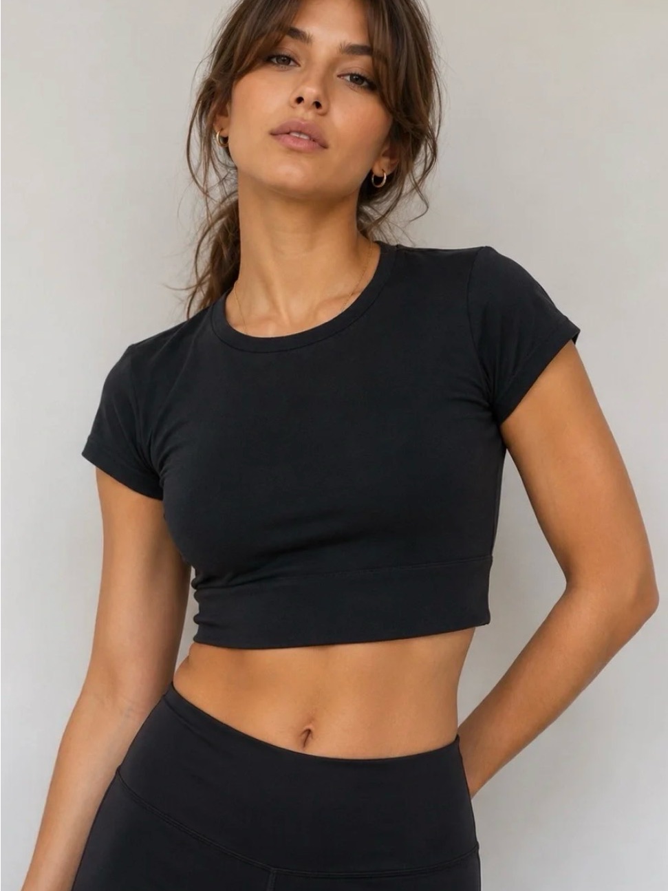 Offline By Arie Classic Black Crop Seamless Tee Women's Short Sleeve Top Medium